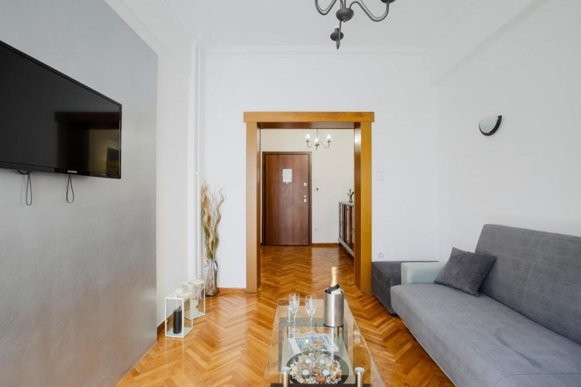 Athenaeum Acropolis 1min To Museum Apartment